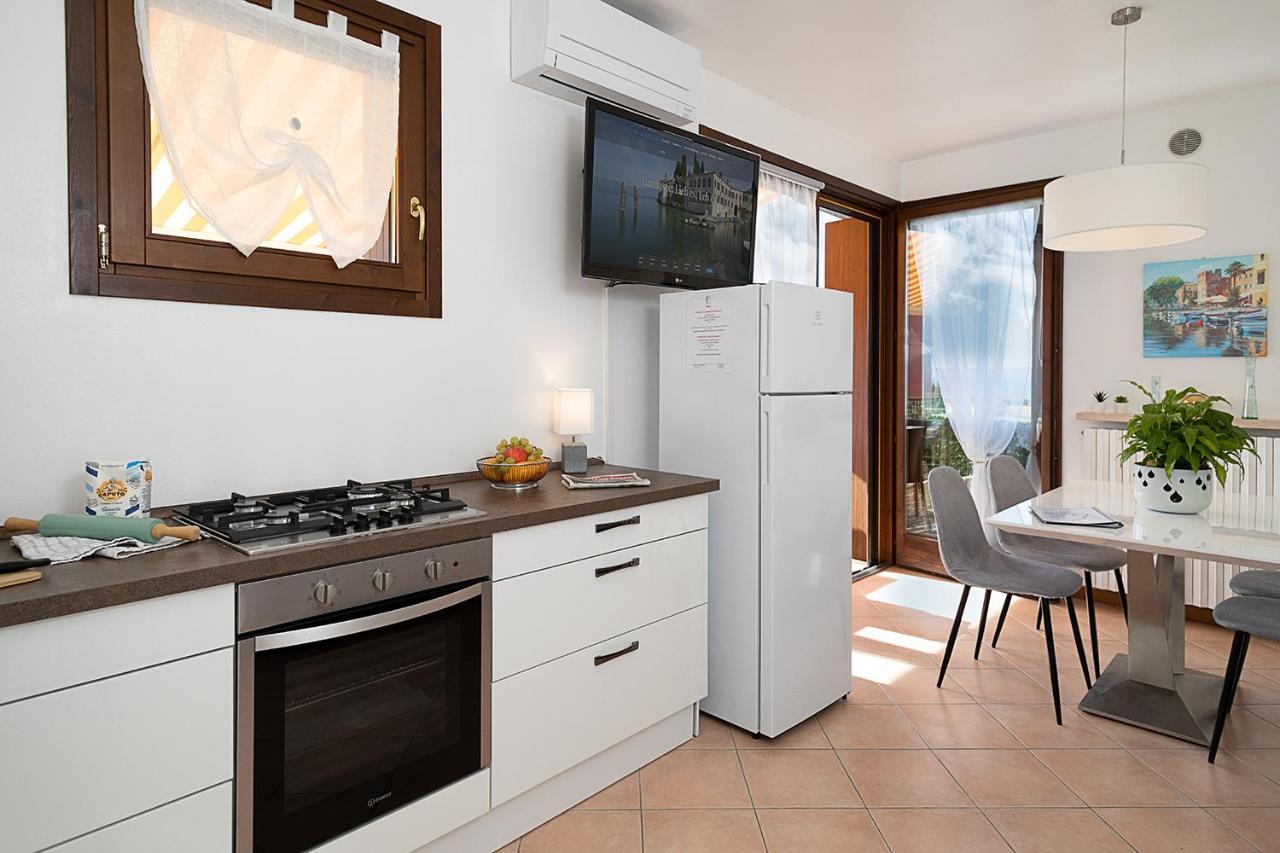 APARTMENT BLANCO - Regarda Travel Lazise Exterior foto