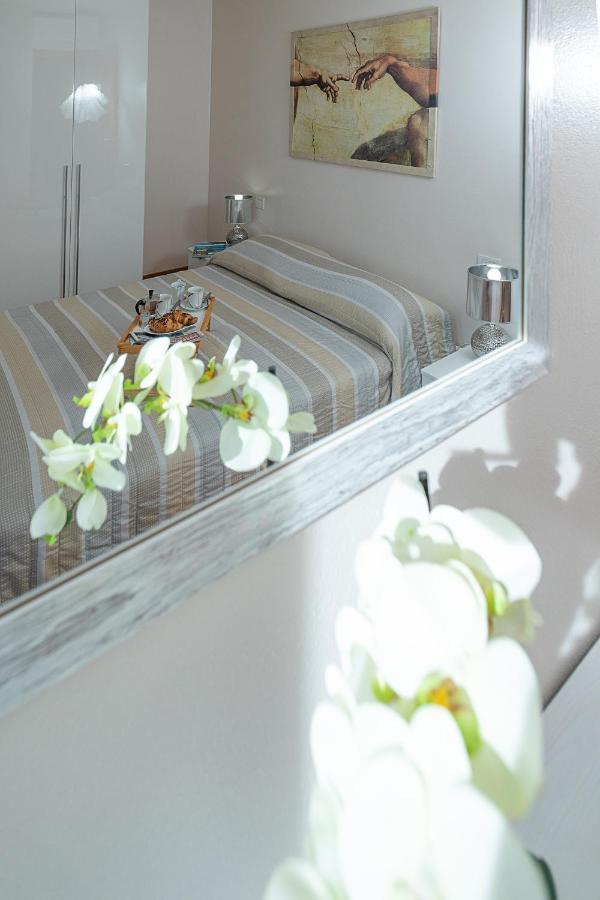 APARTMENT BLANCO - Regarda Travel Lazise Exterior foto